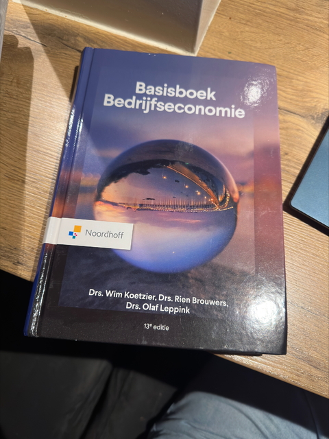 9789001035174-Basisboek-Bedrijfseconomie