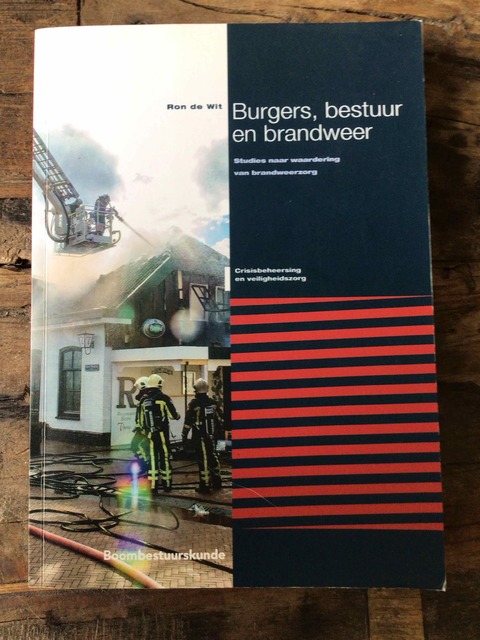 9789462368965-Burgers-bestuur-en-brandweer