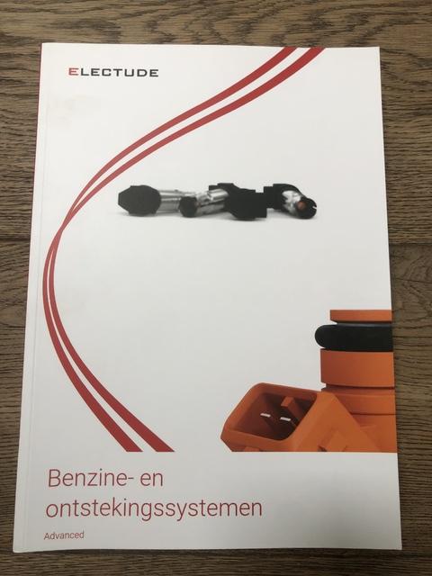 9789493342699-Benzine-en-ontstekingssystemen-Advanced