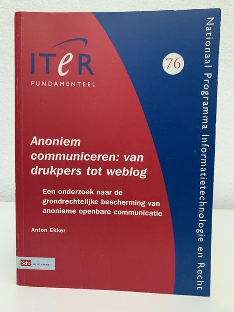 9789012112567-ITeR-reeks-76--Annoniem-communiceren-van-drukpers-tot-weblog