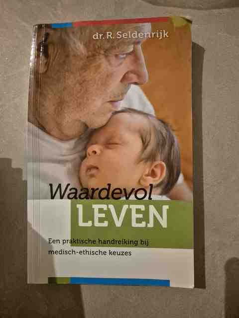 9789058817310-Waardevol-leven