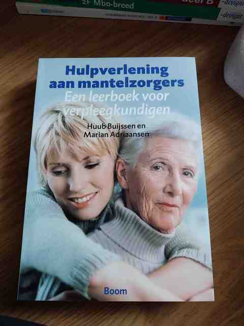 9789085060352-Hulpverlening-aan-mantelzorgers-druk-1