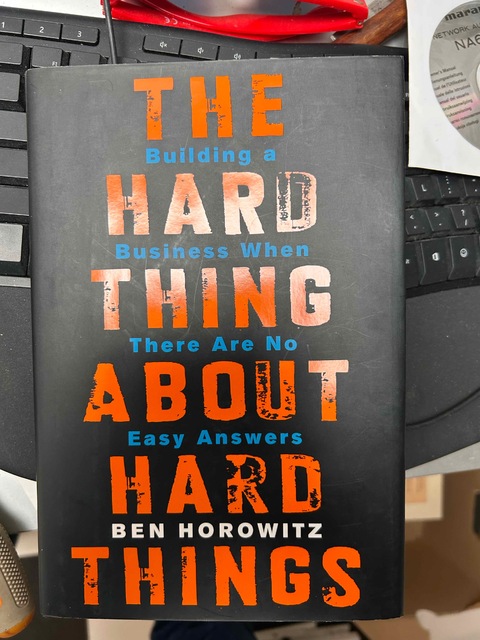 9780062273208-The-Hard-Thing-About-Hard-Things