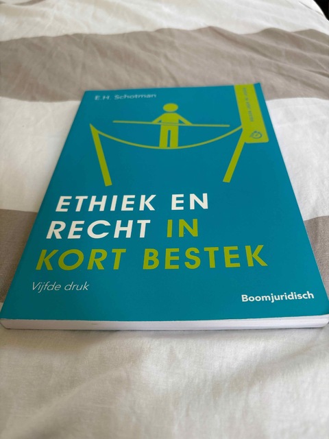9789462906464-Ethiek-en-recht-in-kort-bestek