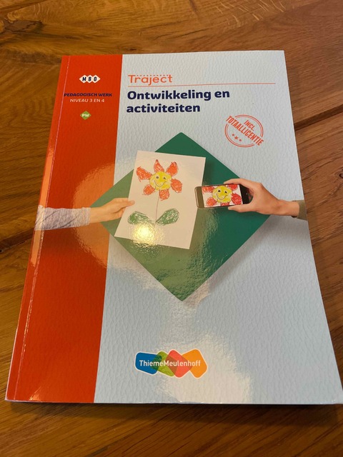 9789006239447-Traject-Combipakket-Ontwikkeling-en-activiteiten-PW-niveau-34-boek-en-totaallicentie-1-jaar