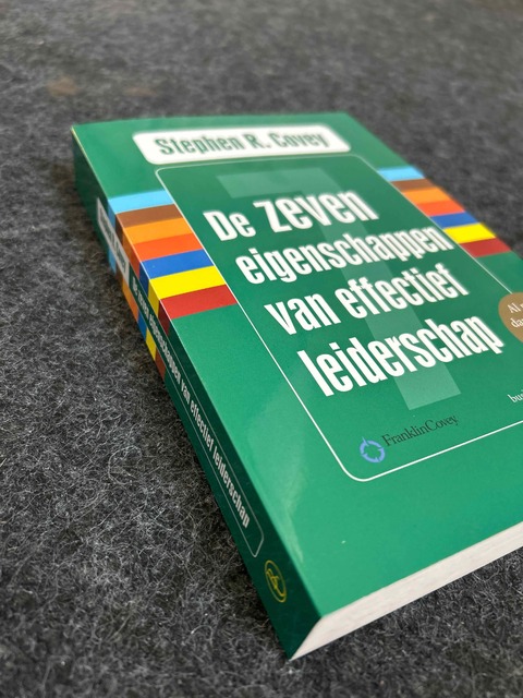 9789047054641-De-zeven-eigenschappen-van-effectief-leiderschap