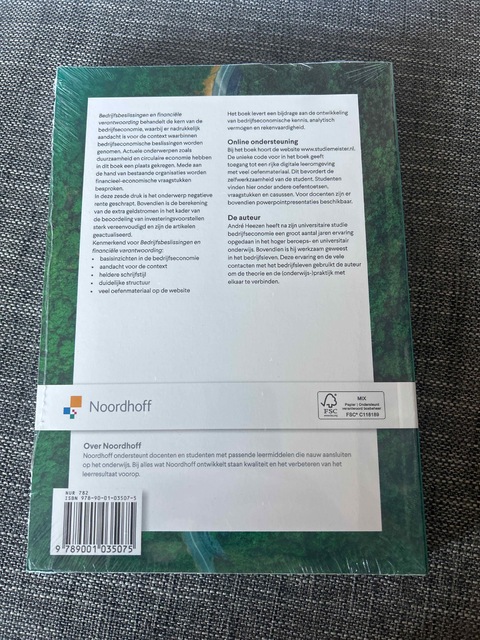 9789001035075-Bedrijfsbeslissingen-en-financiele-verantwoording