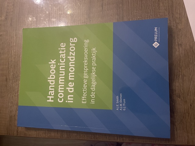 9789085621492-Handboek-communicatie-in-de-mondzorg