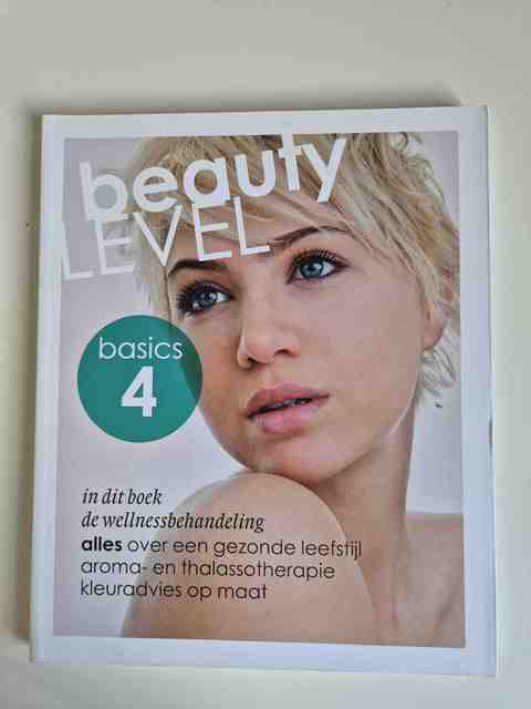 9789491277986-Beauty-level-basics-4-De-Wellnessbehandeling