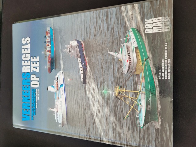 9789071500305-Verkeersregels-op-zee