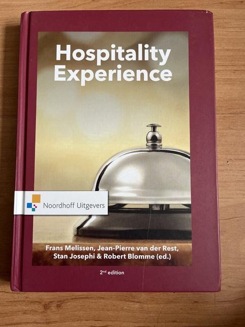 9789001885786-Hospitality-Experience