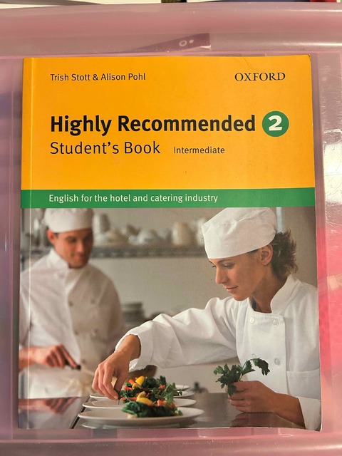 9780194577502-Highly-Recommended-2-Students-Book