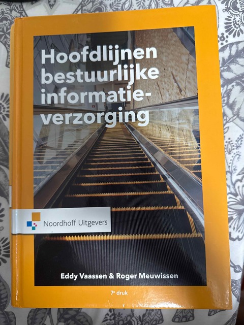 9789001823948-Hoofdlijnen-bestuurlijke-informatieverzorging