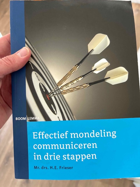 9789059317000-Effectief-mondeling-communiceren-in-drie-stappen