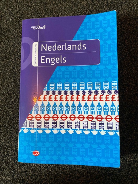 9789460770531-Van-Dale-pocketwoordenboek-Nederlands-Engels