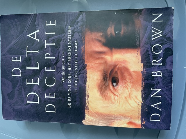 9789024549832-De-Delta-Deceptie