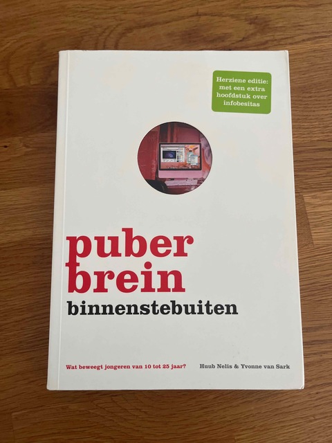 9789021548890-Puberbrein-binnenstebuiten