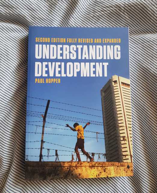 9781509510511-Understanding-Development