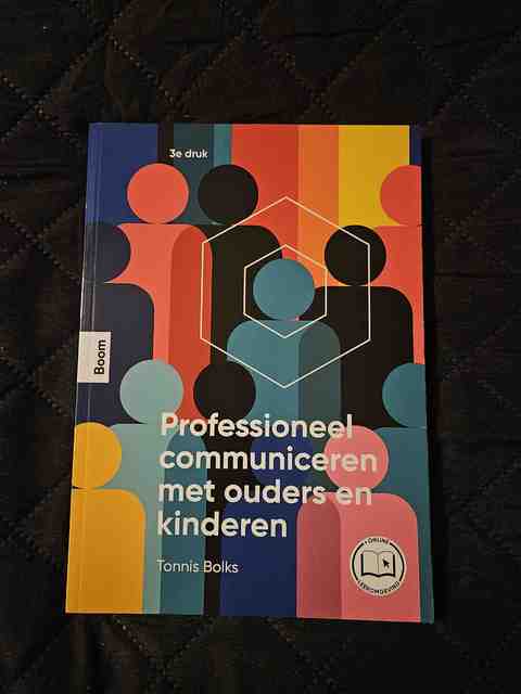 9789024452439-Professioneel-communiceren-met-ouders-en-kinderen