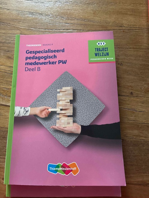 9789006858860-Traject-Welzijn-Theorieboek-Gespecialiseerd-pedagogisch-medew-SL-1jr