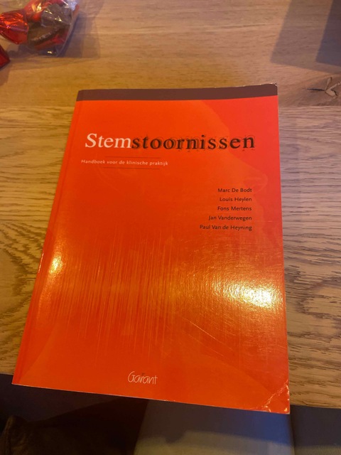 9789044132441-Stemstoornissen-2015