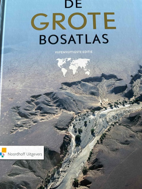 9789001120351-De-Grote-Bosatlas