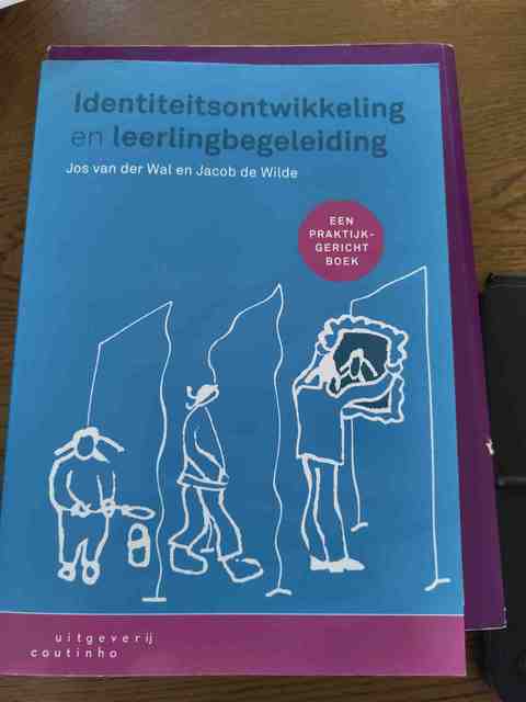 9789046905548-Identiteitsontwikkeling-en-leerlingbegeleiding