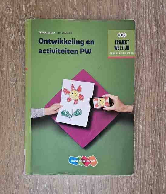 9789006622232-Ontwikkeling-en-activiteiten-PW