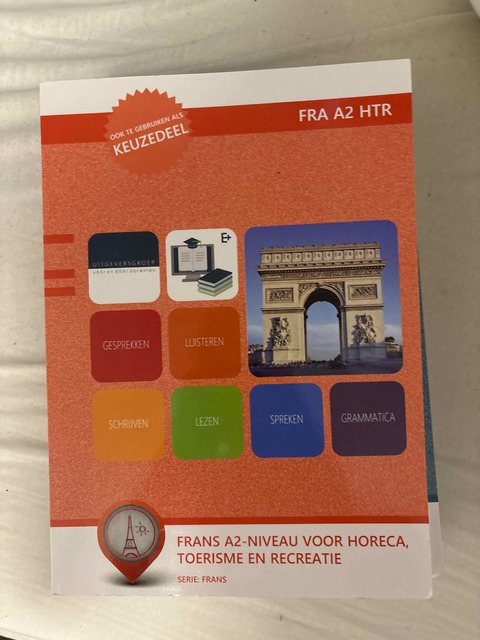 9789400225077-FRA-A2-HTR