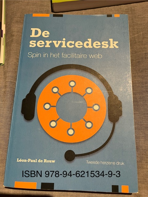 9789462153493-De-Servicedesk-spin-in-het-facilitaire-web