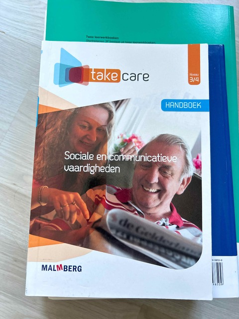 9789402039023-Take-Care-niv34-sociale-en-communicatieve-vaardigheden-niveau-34-Handboek