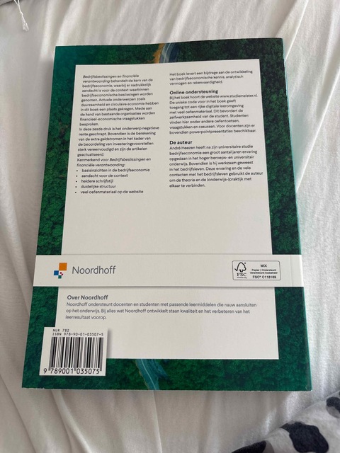 9789001035075-Bedrijfsbeslissingen-en-financiele-verantwoording