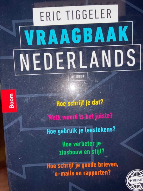 9789024428182-Vraagbaak-Nederlands