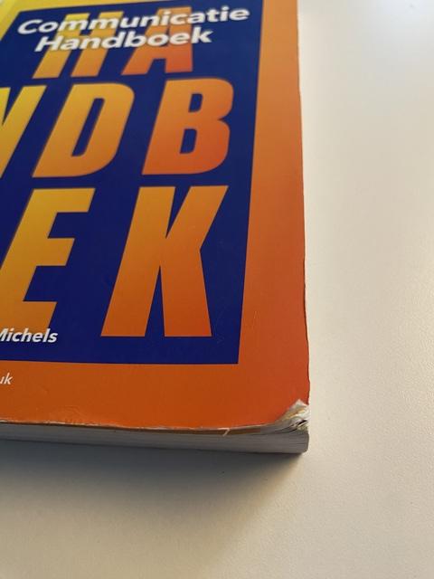 9789001298746-Communicatie-handboek