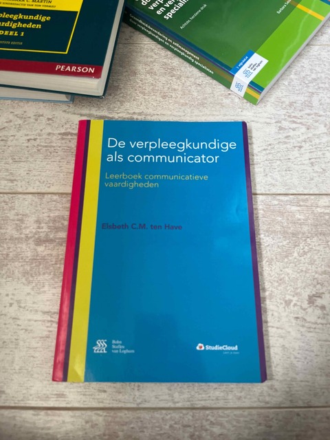 9789036811620-De-verpleegkundige-als-communicator