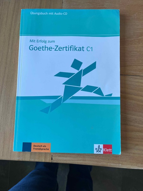9783126758345-Mit-Erfolg-zum-Goethe-Zertifikat-C1.-%C3%83%C2%9Cbungsbuch