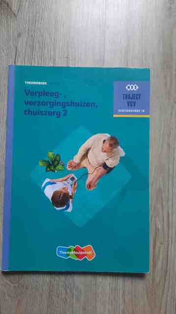9789006910261-Verpleeg-verzorgingshuizen-thuiszorg-2-niveau-3-Theorieboek