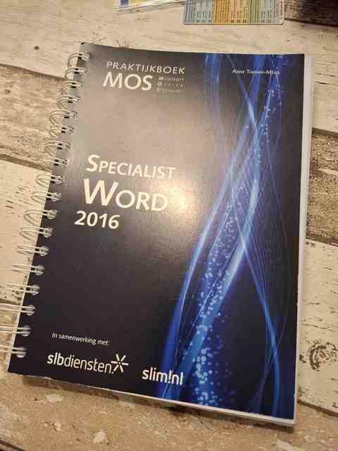 9789059065987-Praktijkboek-MOS-Specialist-Word-2016