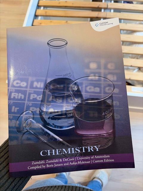 9781473769403-ZumdahlZumgahlDecoste--custom-chemistry