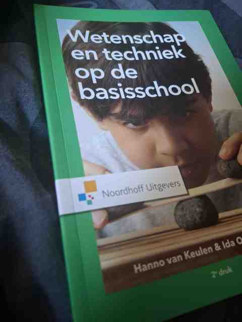 9789001847012-Wetenschap-en-techniek-op-de-basisschool