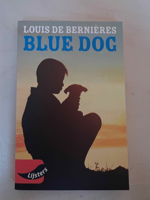 9789001899325-Louis-de-Bernieres-Blue-Dog
