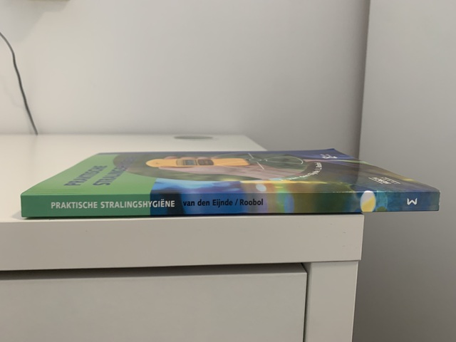 9789491764295-Praktische-stralingshygiene