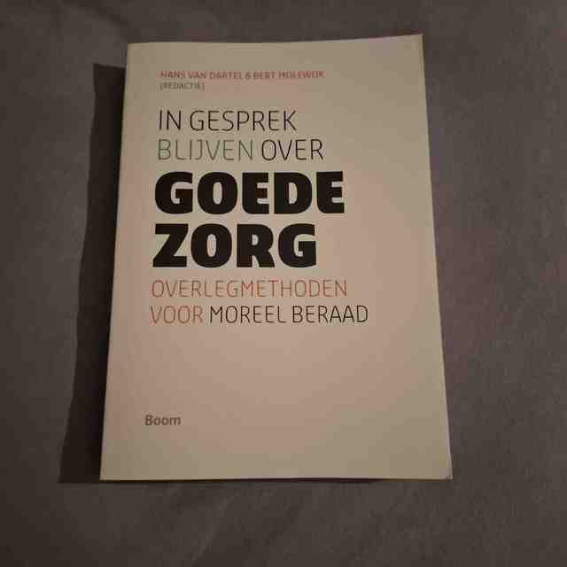 9789461055101-In-gesprek-blijven-over-goede-zorg