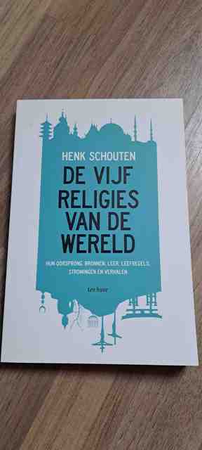 9789025904777-De-vijf-religies-van-de-wereld