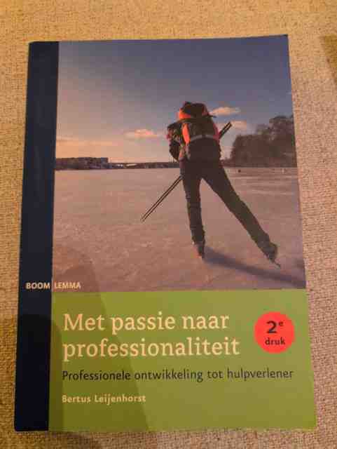 9789462363779-Met-passie-naar-professionaliteit