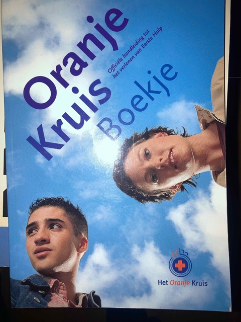 9789006920154-Oranje-Kruis-boekje-druk-24