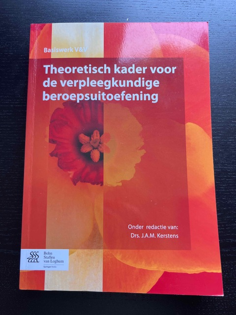 9789036804929-Theoretisch-kader-voor-de-verpleegkundige-beroepsuitoefening