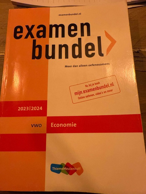 9789006648539-Examenbundel-vwo-Economie-20232024