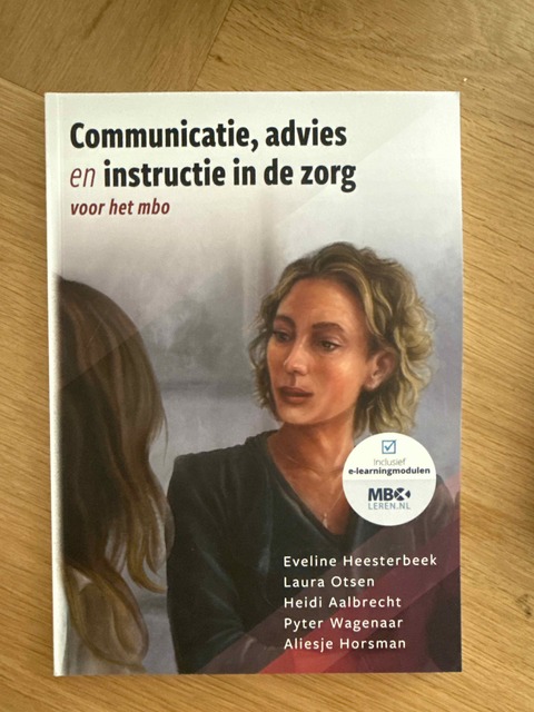 9789083139340-Communicatie-advies-en-instructie-in-de-zorg