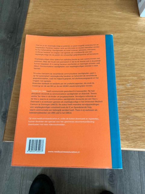 9789035234277-Communicatieve-vaardigheden-voor-verpleegkundigen